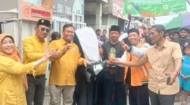 Foto : Akhmad Zaini SH , MH , Caleg Hanura No 1 Dapil Malang Raya untuk DPRD Provinsi Jatim saat Hadi di acara Harlah ke 17