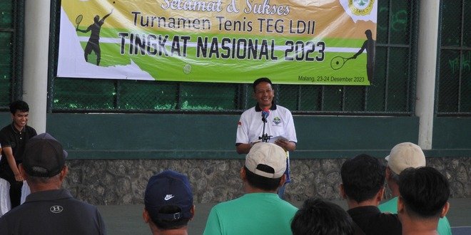 PJ. walikota Malang saat membuka turnamen TAG