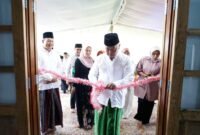 Caption. Bupati Malang meresmikan Masjid Abdul Choir Codo Wajak pada rangkaian kegiatan Subuh Keliling di Kecamatan Wajak