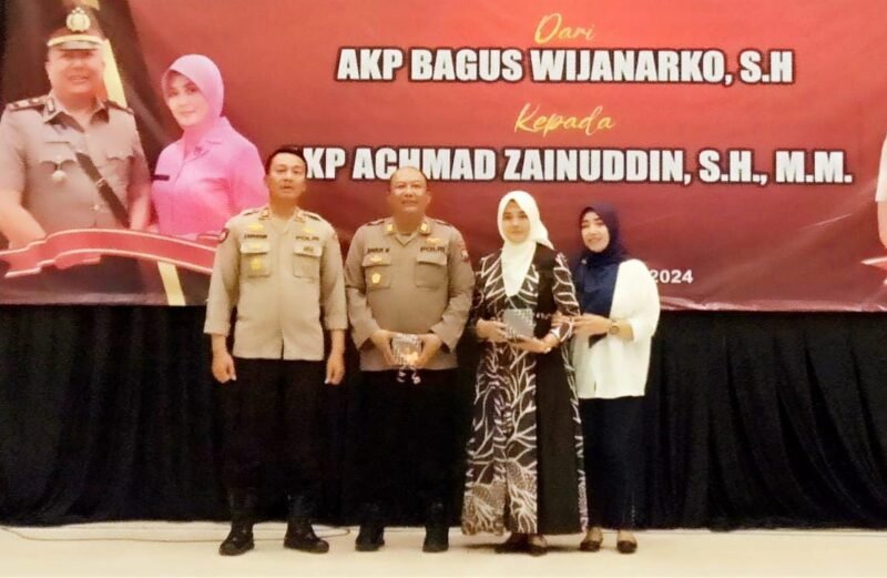 Foto : Pisah Sambut Kapolsek Tumpang dari AKP. Bagus Wijanarko, S.H kepada AKP. Achmad Zainudin, S.H