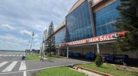 Foto : Usai Terdampak Erupsi Gunung Semeru, Bandara Abdulrachman Saleh kembali beroprasi