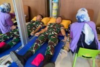 Foto : Anggota Yonkes 2 Kostrad lakukan Donor Darah