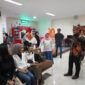 Foto : Pj WaliKota Batu Aries bersama Kadis Kependudukan dan Capil, saat pantau langsung pelayanan e_KTP