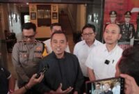 Foto : Kasat Reskrim Polresta Malang Kota, Kompol Danang Yudanto (baju putih) beberkan hasil penyelidikan adanya isu begal