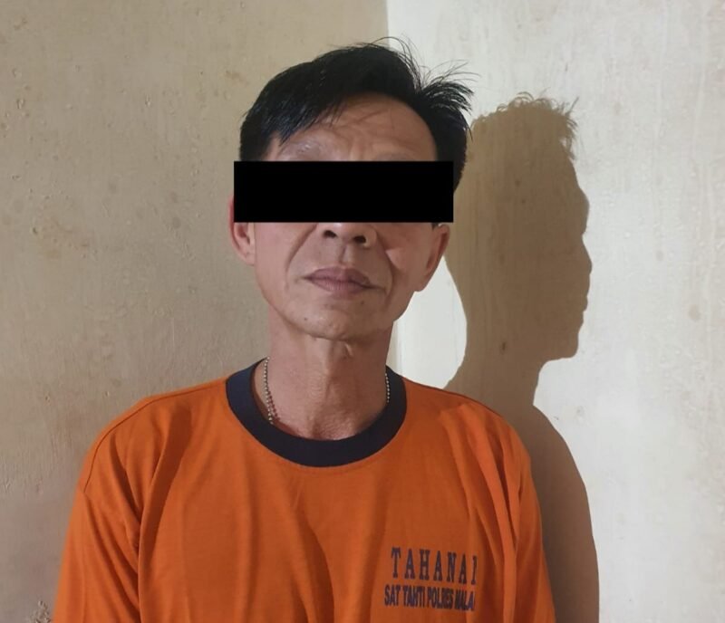 Foto : tersangka BM yang viral di media sosial karena mengacungkan senjata tajam