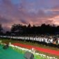 Caption. Presiden Joko Widodo saat memberikan 
memberikan sambutan ribuan pelajar 
pada apel Santri dan pelajar emas 2045