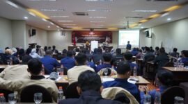 Foto : Acara Training of Trainers (TOT) kepada PPK dan PPS se-Kota Batu, di Hotel Samara.
