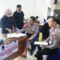 Foto : Personel Polres Malang cek kesehatan berkala menjelang pengamanan Pemilu 2024