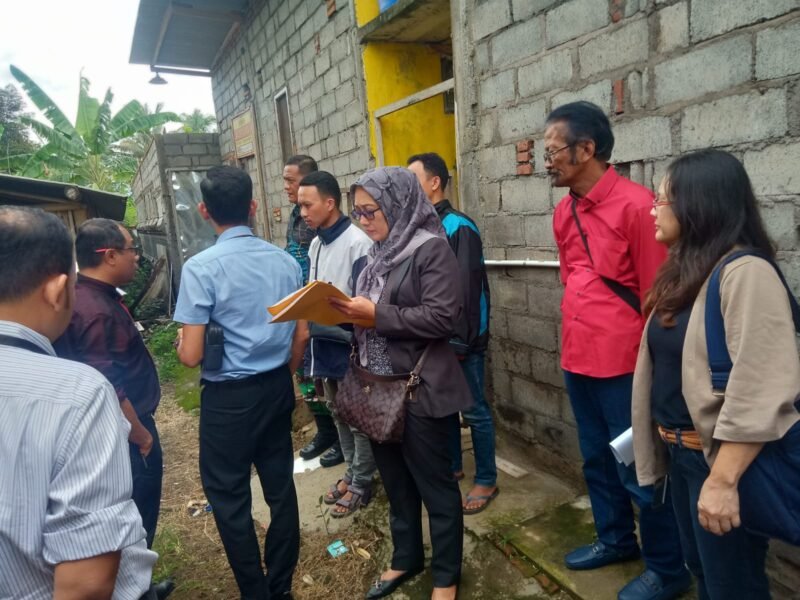 Foto  Pengadilan Negeri Kepanjen melakukan Pemeriksaan Setempat (PS terhadap perkara tanah di Turen