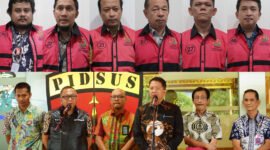 Foto : - Tim Penyidik Jaksa Agung melakukan penahanan terhadap 6 orang tersangka, yang terkait dengan perkara dugaan tindak pidana korupsi proyek pembangunan jalur kereta api Besitang-Langsa pada Balai Teknik Perkeretaapian Medan tahun 2017 s/d 2023