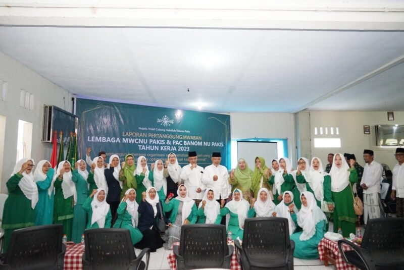 Foto : - Bupati Malang Drs. H. M. Sanusi, M.M., hadir dalam Laporan Pertanggungjawaban Lembaga MWCNU PAKIS DAN PAC BANOM NU Pakis 