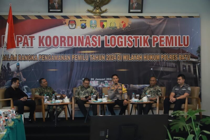 Foto : Kapolres Batu dan Wakil Bupati Malang hadiri Rakor Logistik Pemilu