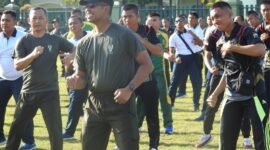 Foto : TNI - Polri dan Purnawirawan olahraga bersama