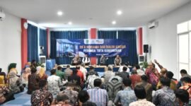 Foto : Perumda Tirta Kanjuruhan menggelar kegiatan doa bersama dan dialog kinerja