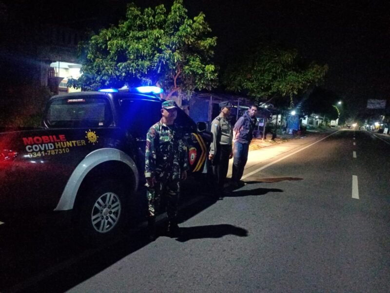 Foto : Polsek Tumpang bersama TNI gelar patroli Preventive Strike
