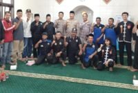 Foto : Kapolsek Tumpang AKP Achmad Zainuddin bersama perguruan pencak silat se Kacamatan Tumpang