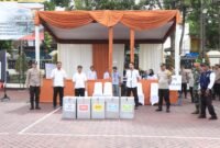 Foto :  Simulasi Pengamanan Tempat Pemungutan Suara (TPS) di Polres Malang