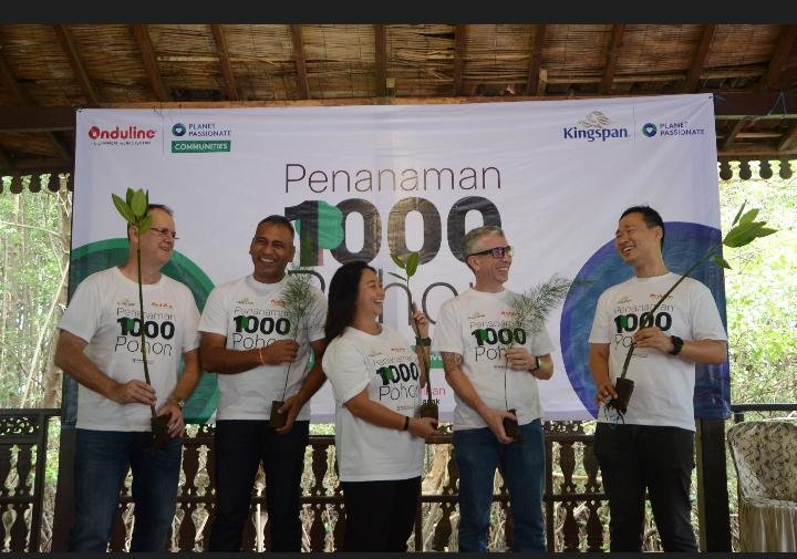 Foto : Acara bertajuk “Penanaman 1000 Pohon” di Pasuruan