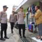 Foto : Kapolres Batu AKBP Oskar Syamsuddin gelar Jumat Curhat dengan mengunjugi rumah warga