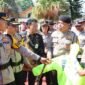 Foto : Kapolres AKBP Oskar Syamsuddin usai memimpin Apel Pengecekan dan pergeseran Personel 