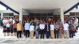 Foto : Civitas Akademika Mahasiswa Institut Injil Indonesia melaksanakan Deklarasi Pemilu Damai dan Anti Hoax