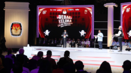 Caption. Debat calon Presiden ke lima yang diselenggarakan oleh KPU (sumber foto - KPU)