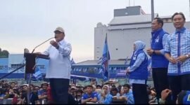 Foto : Capres Prabowo saat kampanye di stadion Gajayana