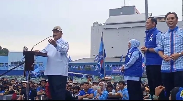 Foto : Capres Prabowo saat kampanye di stadion Gajayana