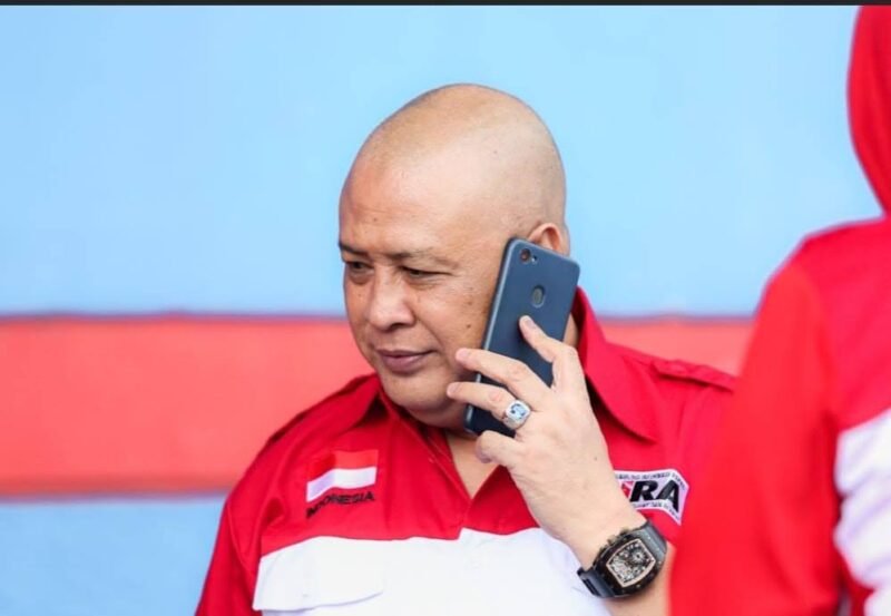 Foto : Walikota LSM LIRA Drs. Syarifuddin Nahar 