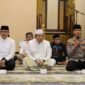 Foto : Kapolres Batu AKBP Oskar Syamsuddin bersama PJ Walikota Batu, Aries Agung Paewai,