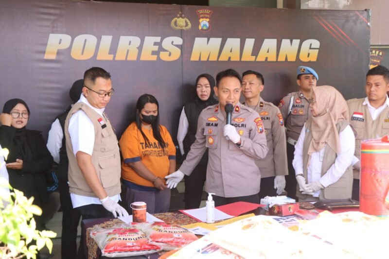 Foto : Polres Malang gelar Konferensi Pers ungkap jaringan pemalsu beras bulog