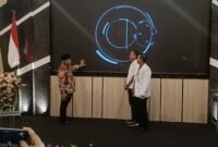 Caption Bupati Malang H.M Sanusi didampingi Plt Direktur Utama RSUD Kanjuruhan Malang Bobi Prabowo saat meresmikan pengembangan layanan kesehatan 