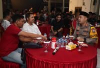 Foto : AKBP Teddy Chandra, S.I.K., M.Si. bersama para Awak Media 