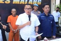 Foto : Kasat Reskrim Polres Malang AKP Gandha Syah Hidayat dalam konferensi pers 