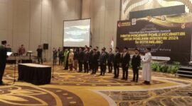 Foto : Pelantikan dan pengambilan sumpah anggota Panwas Kecamatan untuk Pilkada 2024 Kota Malang