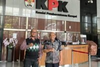 Foto : Moch. Arifin (Kanan) selaku Kuasa hukum Drg. Wiyono 