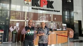 Foto : Moch. Arifin (Kanan) selaku Kuasa hukum Drg. Wiyono 