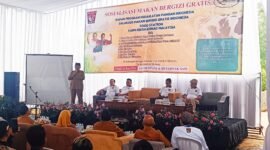Ket foto. Bupati Malang H.M Sanusi saat membuka sosialisasi program makan bergizi gratis di Desa Pandansari Kecamatan Pujon 