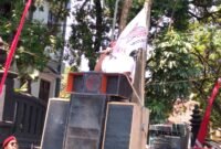 Panglima GRIB Jaya Cobra Hercules Saat Aksi demo depan Balaikota.