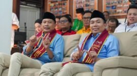 Pasangan Wahyu Ali Muthohirin #Wali Saat Daftar ke KPU Kota Malang.