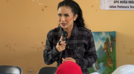 Foto : Kris Dayanti, Calon Walikota Batu 