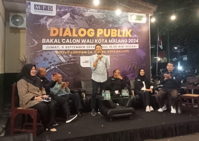 Foto : Wahyu saat menghadiri Dialog Publik Bakal Calon Walikota Malang 2024 yang dihelat oleh Komunitas Malang Peduli Demokrasi (MPD) 