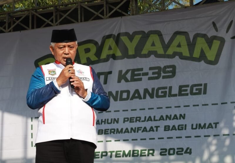 Foto : Bupati Malang Drs. H. M. Sanusi., MM., menghadiri perayaan HUT ke-39 RSI Gondanglegi 