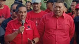 Foto : DPC PDI Perjuangan Kabupaten Malang, Didik Gatot Subroto dan Sekretaris DPC PDI Perjuangan Kabupaten Malang, Darmadi. 