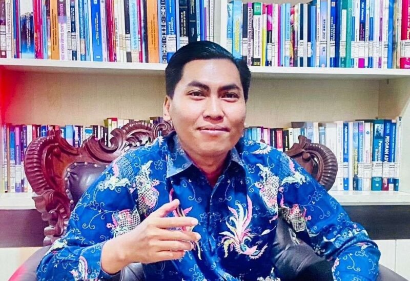 Foto : Asep Suriaman, S. Psi, Direktur Eksekutif Pusat Studi Demokrasi dan Kebijakan Publik (Pusdek).