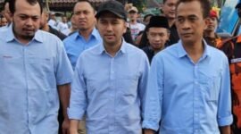 Foto : Founder Ripki Foundation Ripkianto, ST, MT (kiri) bersama Emin Dardak
