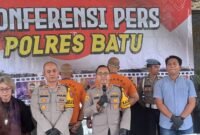 Ket foto. Konferensi pers Operasi Tangkap Tangan (OTT) tindak pidana pemerasan oknum wartawan dan PPA kota Batu oleh Kepolisian Resor Batu 