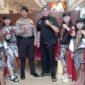 Ki Widiyatma (kanan) Ipda. Freddy YR, Kanit Sabhara Polsek Sukun peringatan HUT ke-49 Vihara Mettādīpa