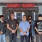 Keterangan: Lembaga Bantuan Hukum (LBH) Pos Malang saat di Mapolresta Malang Kota