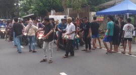 Paguyuban Pro Sae Kota Blitar saat kegiatan berbagi takjil (26/03)